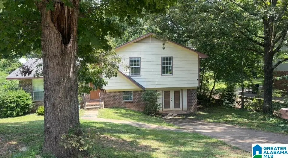 2633 6TH STREET NE, Center Point, AL 35215 - #1