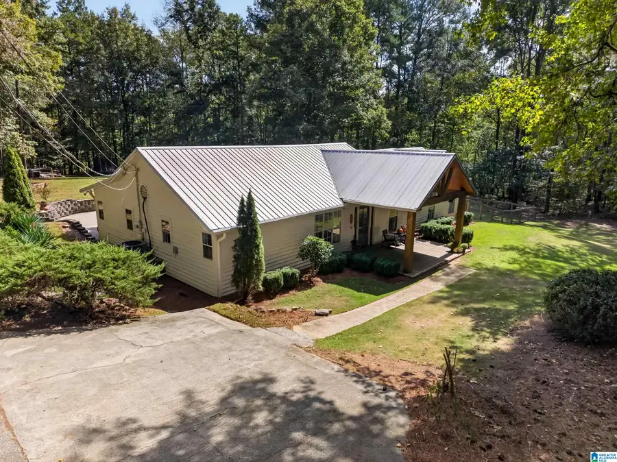 367 COUNTRY MANOR DRIVE, Sterrett, AL 35147 - #2