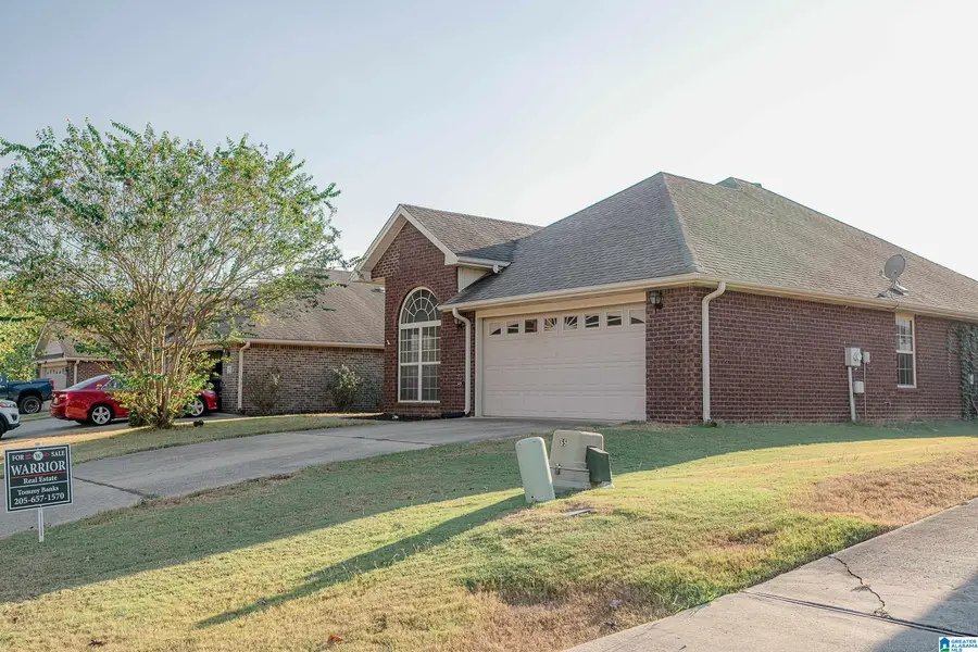 326 IVY HILLS CIRCLE, Calera, AL 35040 - #3