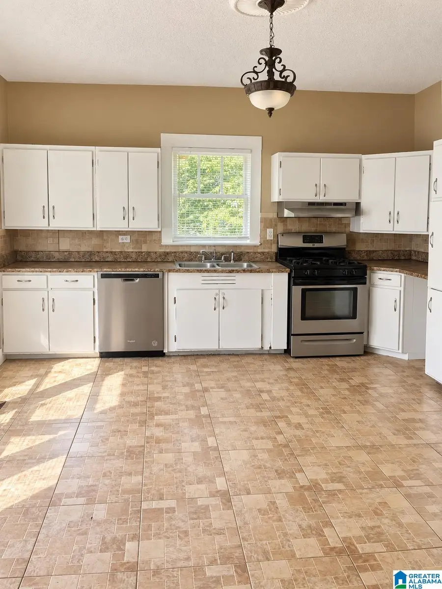520 60TH STREET S, Birmingham, AL 35212 - #2