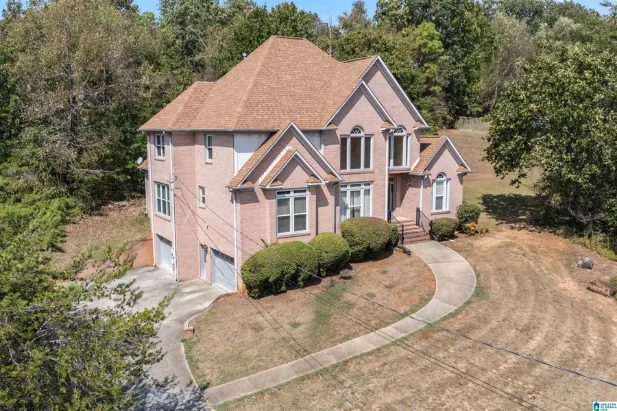 145 CLIFF ROAD, Chelsea, AL 35043 - #3