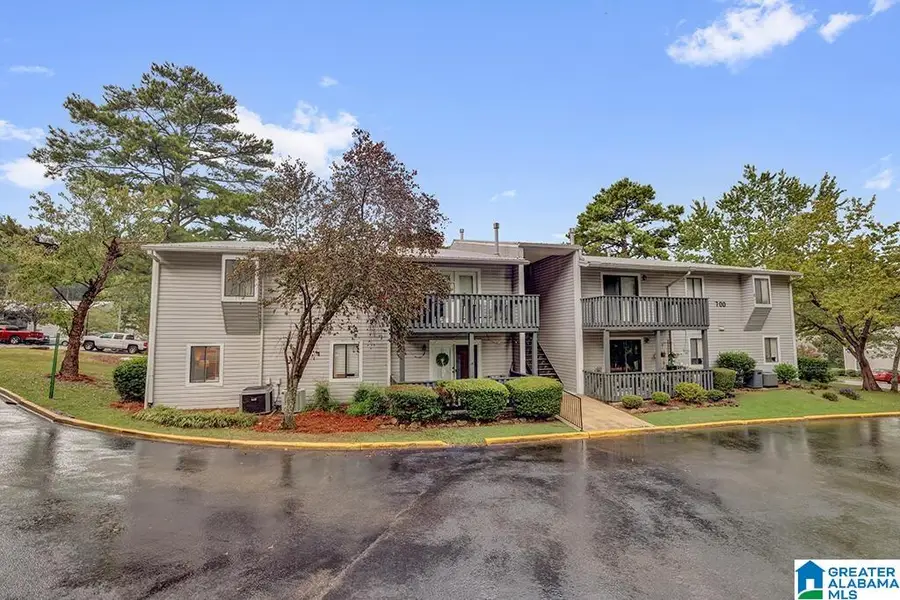 701 WOODLAND VILLAGE, Birmingham, AL 35216 - #2