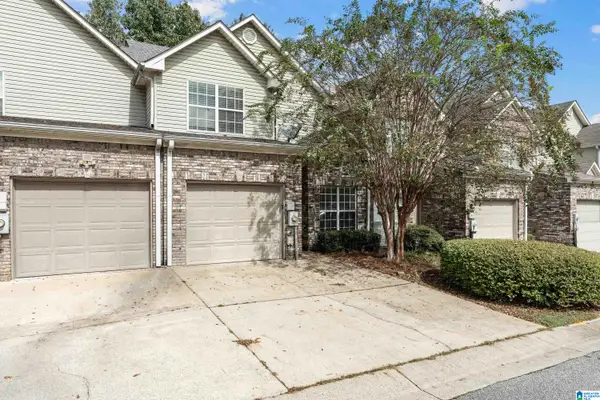 530 HACKBERRY RIDGE COVE, Birmingham, AL 35226