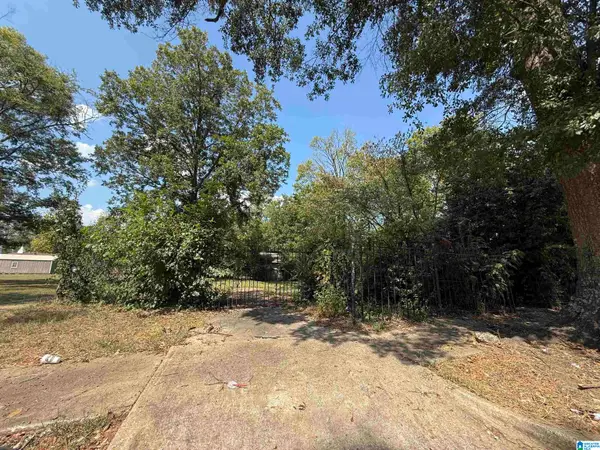 2414 20TH AVENUE N, Birmingham, AL 35234