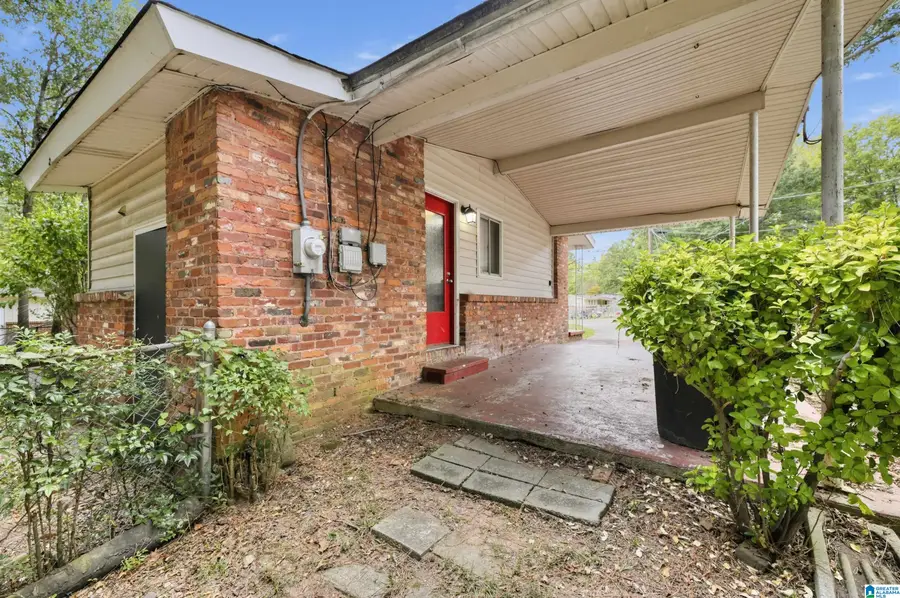 1305 HATFIELD LANE, Birmingham, AL 35215 - #3