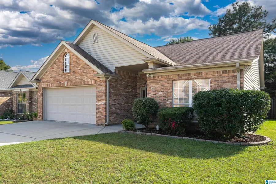 603 CROSSCREEK COVE, Pelham, AL 35124 - #3