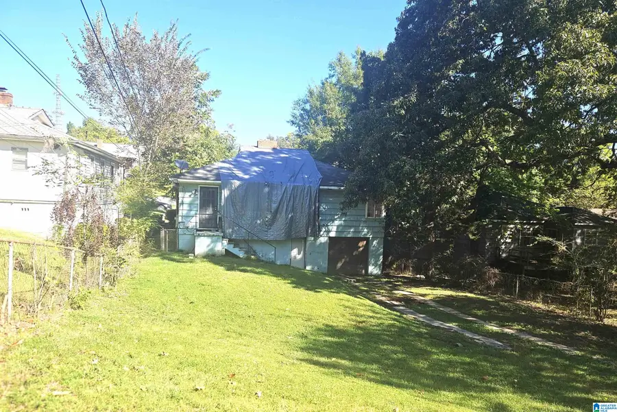 1817 32ND STREET ENSLEY, Birmingham, AL 35208 - #2