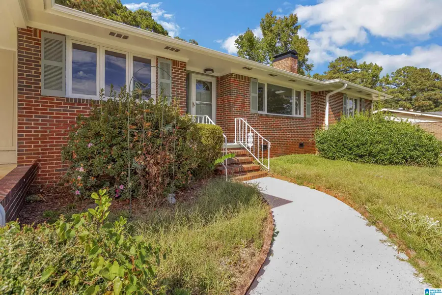 552 ZINNIA LANE, Birmingham, AL 35215 - #3