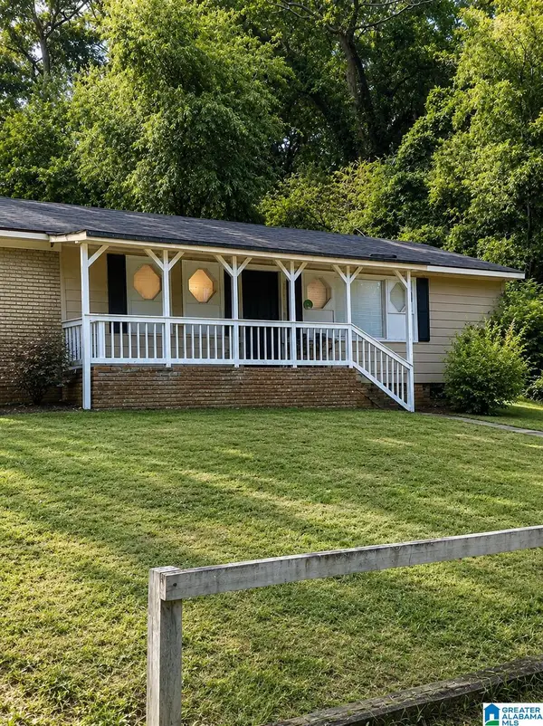 1116 WESTLAKE BOULEVARD, Bessemer, AL 35020