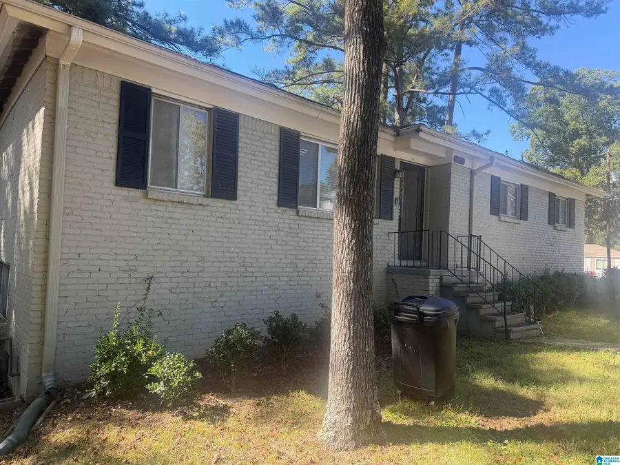 256 TANGLEWOOD CIRCLE, Birmingham, AL 35215 - #2