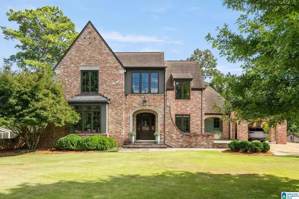2941 BALMORAL ROAD, Mountain brook, AL 35223