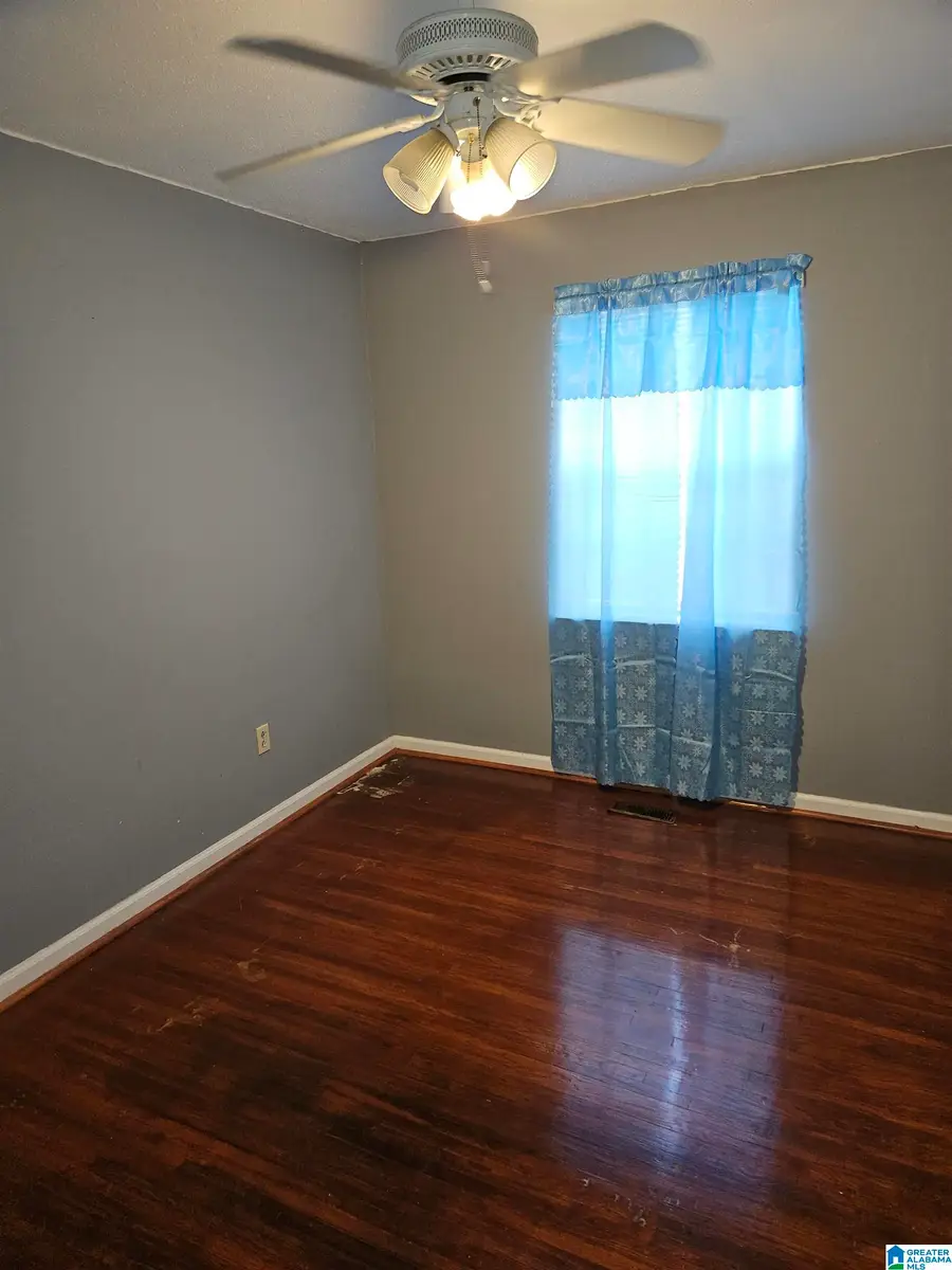 2400 33RD STREET SW, Birmingham, AL 35221 - #3