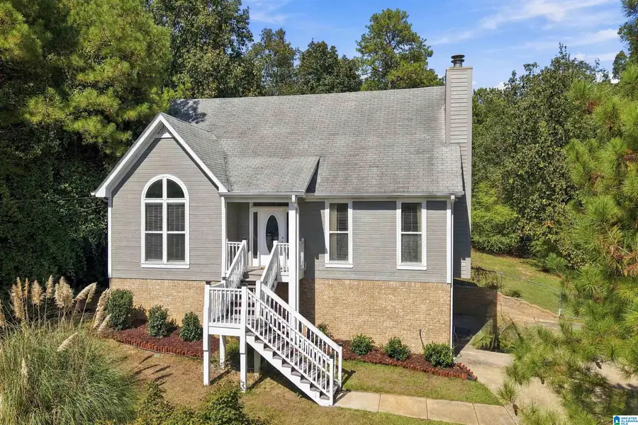 2943 GLEN GATE DRIVE, Helena, AL 35022 - #2