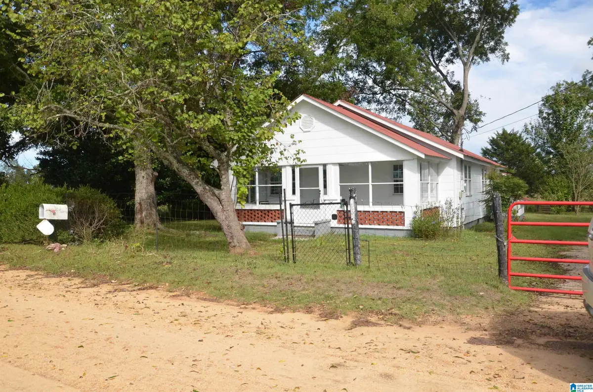 331 COUNTY ROAD 233, Thorsby, AL 35171 - #1