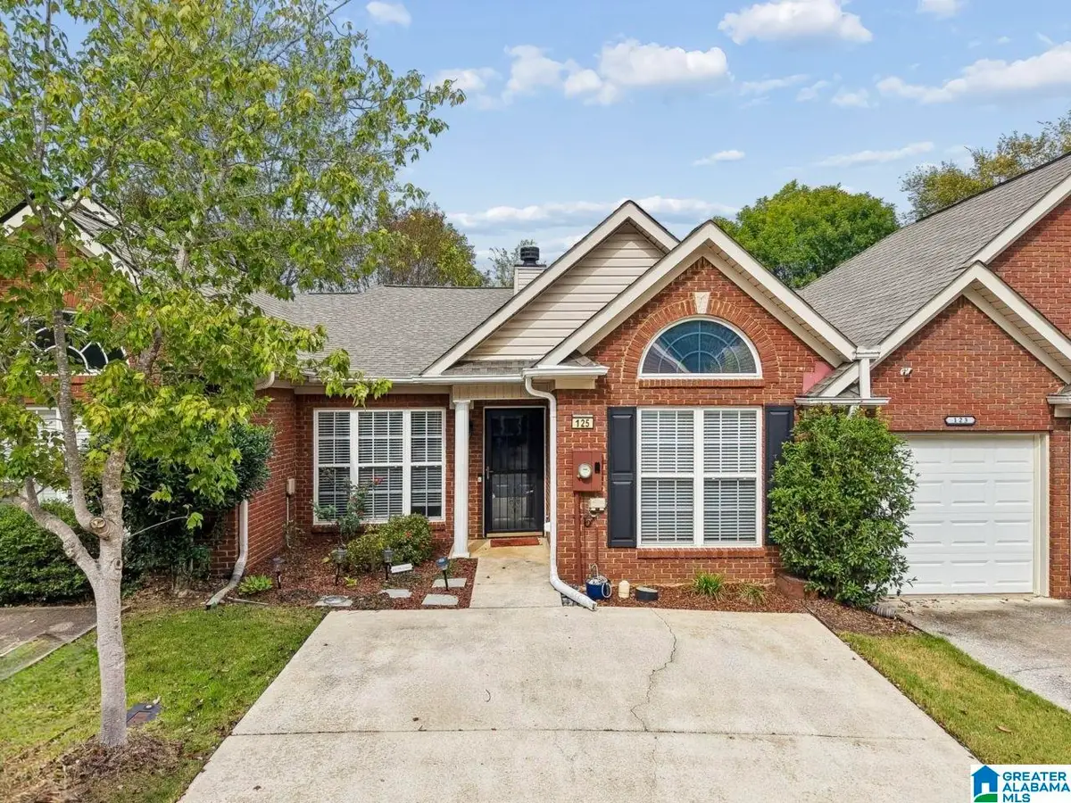 125 HAYESBURY COURT, Pelham, AL 35124 - #1