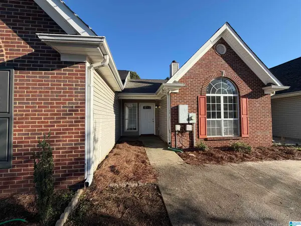 205 ROCKY RIDGE DRIVE, Helena, AL 35080