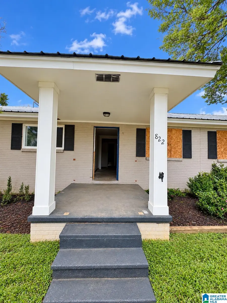 826 1ST STREET W, Birmingham, AL 35204 - #3