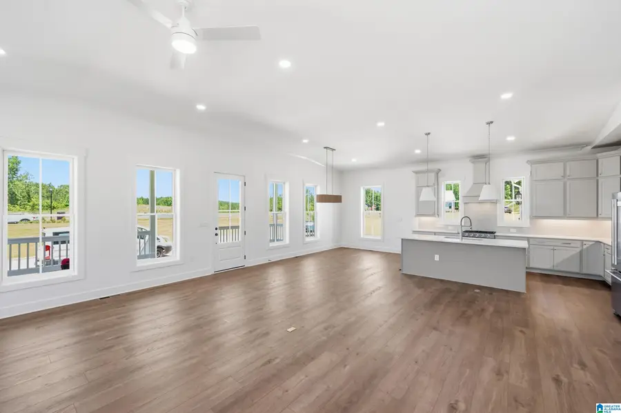 1020 WILTSHIRE LANE, Helena, AL 35080 - #3