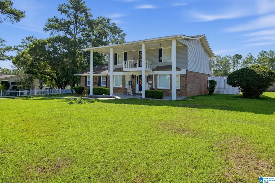 902 DUBOIS STREET, Dothan, AL 36303 - #2