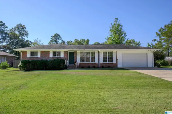 2232 HAWKSBURY LANE, Hoover, AL 35226