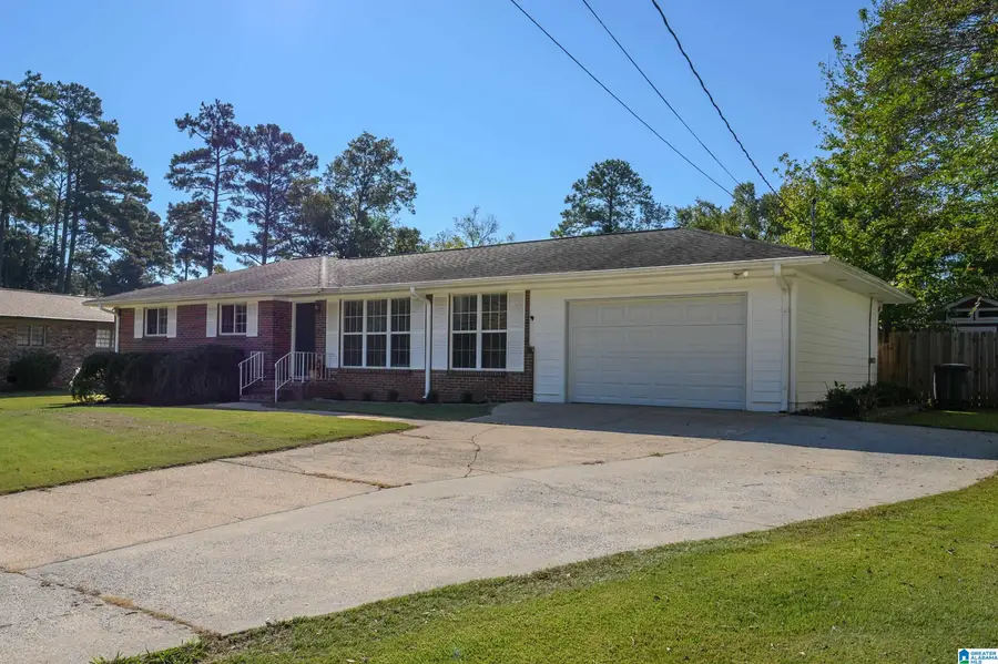 2232 HAWKSBURY LANE, Hoover, AL 35226 - #2