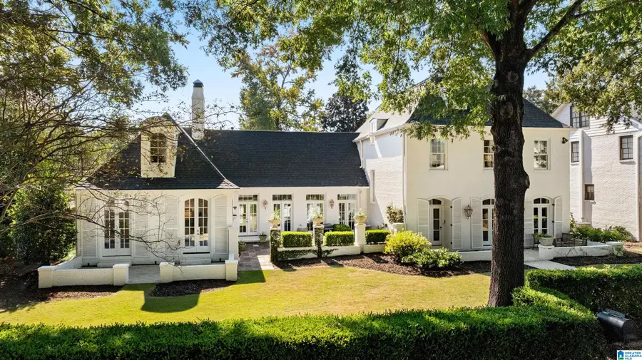 54 MAIN STREET, Mountain Brook, AL 35213 - #3