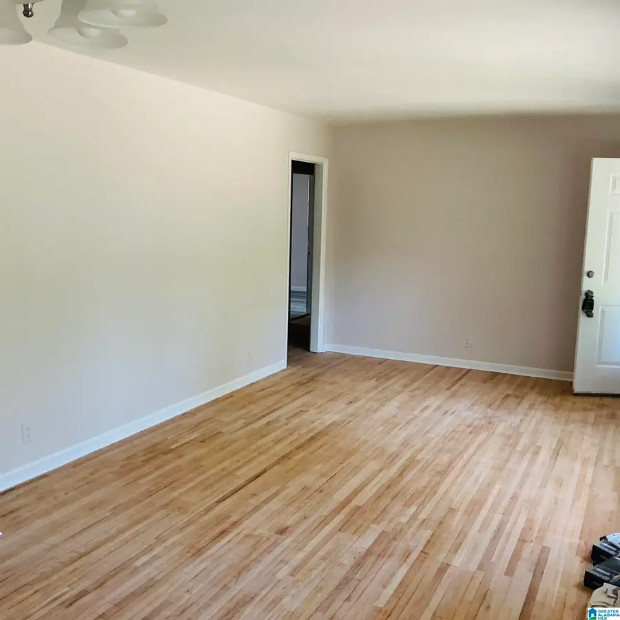 5713 14TH STREET, Bessemer, AL 35020 - #3