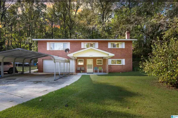 724 N PINE HILL ROAD, Birmingham, AL 35217