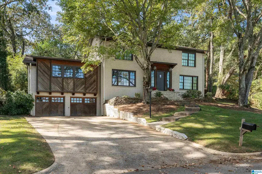 620 BIENVILLE LANE, Birmingham, AL 35213 - #2