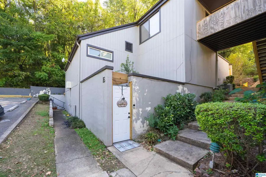 3350 ALTAMONT ROAD, Birmingham, AL 35205 - #2