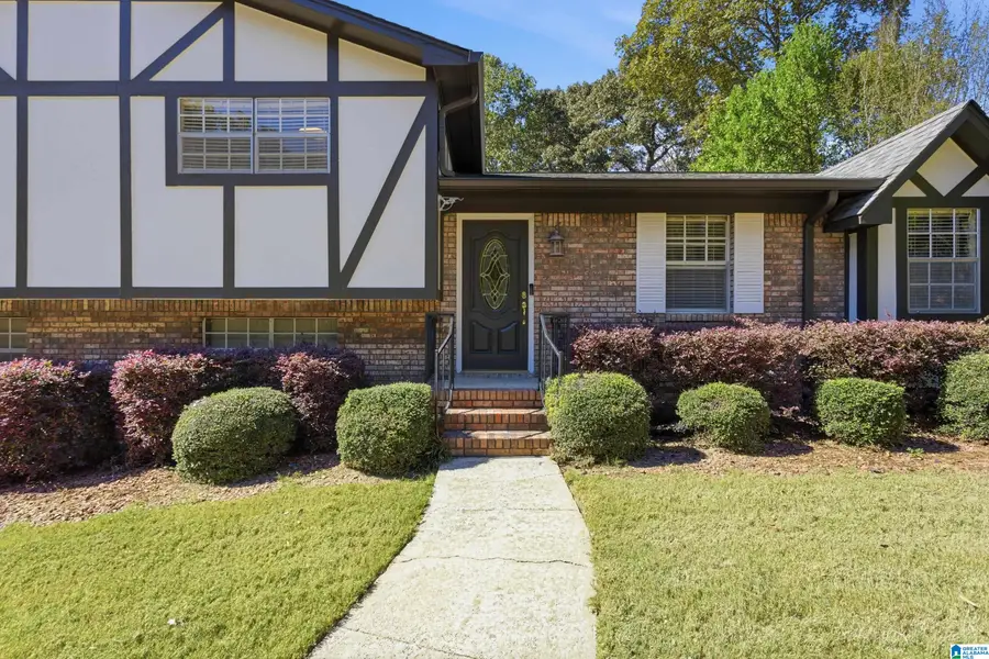 5334 PINECREST DRIVE, Mount Olive, AL 35117 - #2