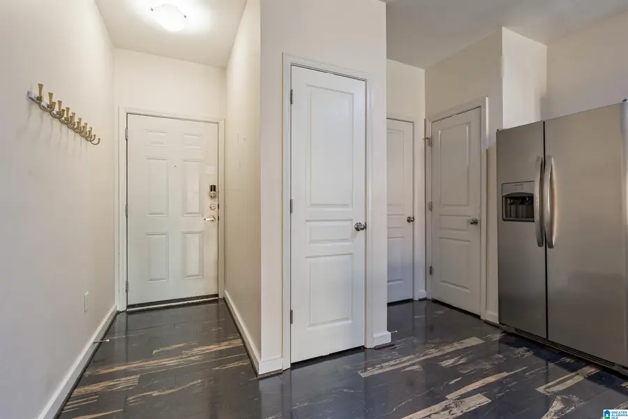 401 20TH STREET S, Birmingham, AL 35233 - #3