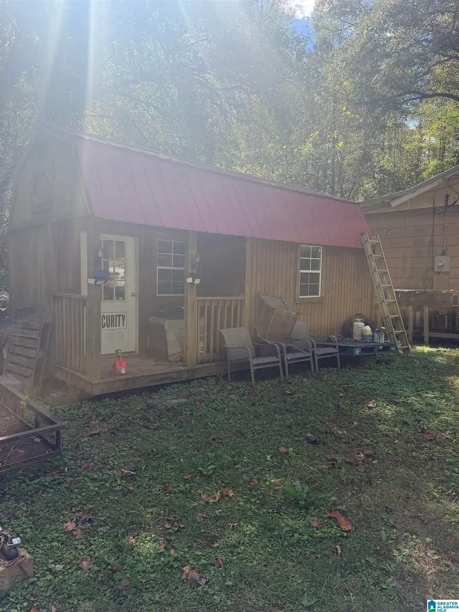 9083 CLAYTON DRIVE, Leeds, AL 35094 - #3