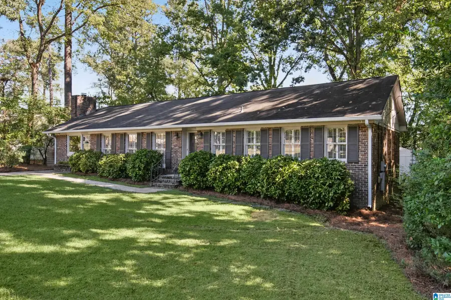 3825 ARUNDEL DRIVE, Mountain Brook, AL 35243 - #2