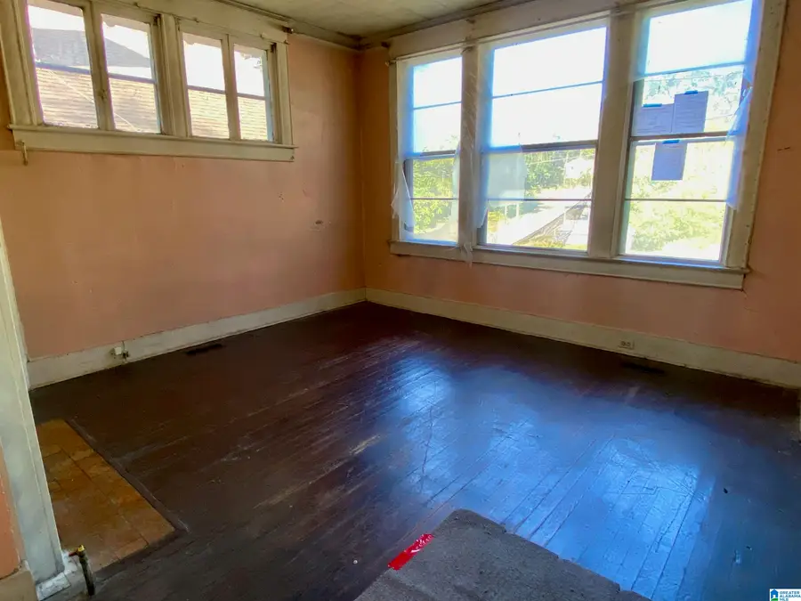 1328 17TH STREET N, Birmingham, AL 35204 - #3