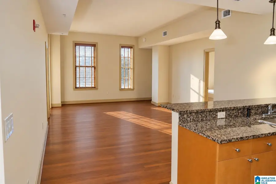 1040 BROADWAY PARK, Homewood, AL 35209 - #2