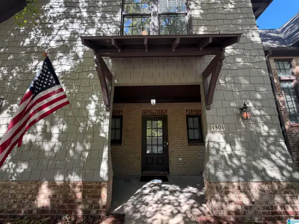 1301 INVERNESS COVE DRIVE, Hoover, AL 35242
