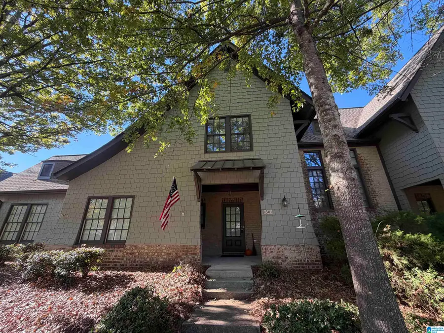 1301 INVERNESS COVE DRIVE, Hoover, AL 35242 - #3