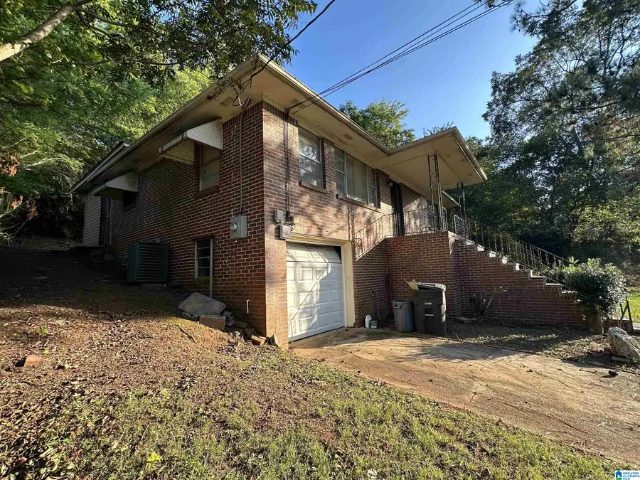 1677 PINE AVENUE SW, Birmingham, AL 35211 - #2