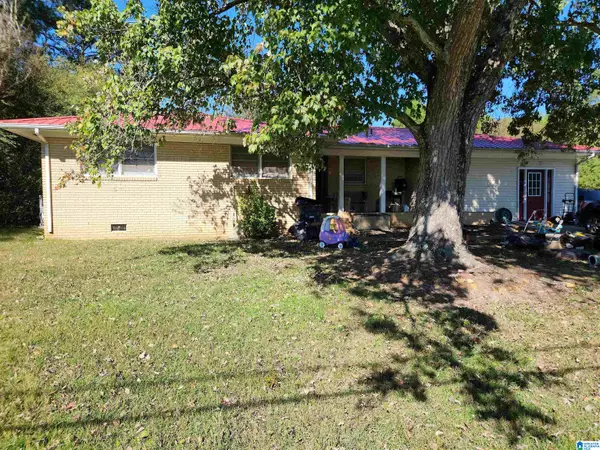 911 ALEXANDRIA ROAD, Weaver, AL 36277