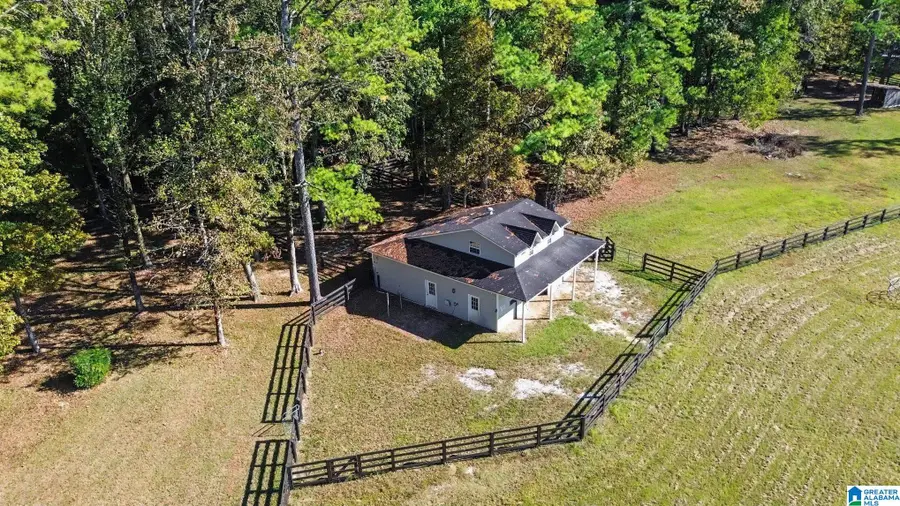 3245 EASTERN VALLEY ROAD, Leeds, AL 35094 - #3
