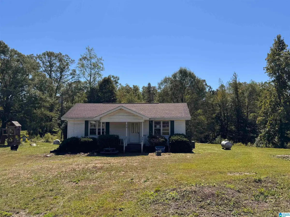 216 COUNTY ROAD 254, Clanton, AL 35046 - #1