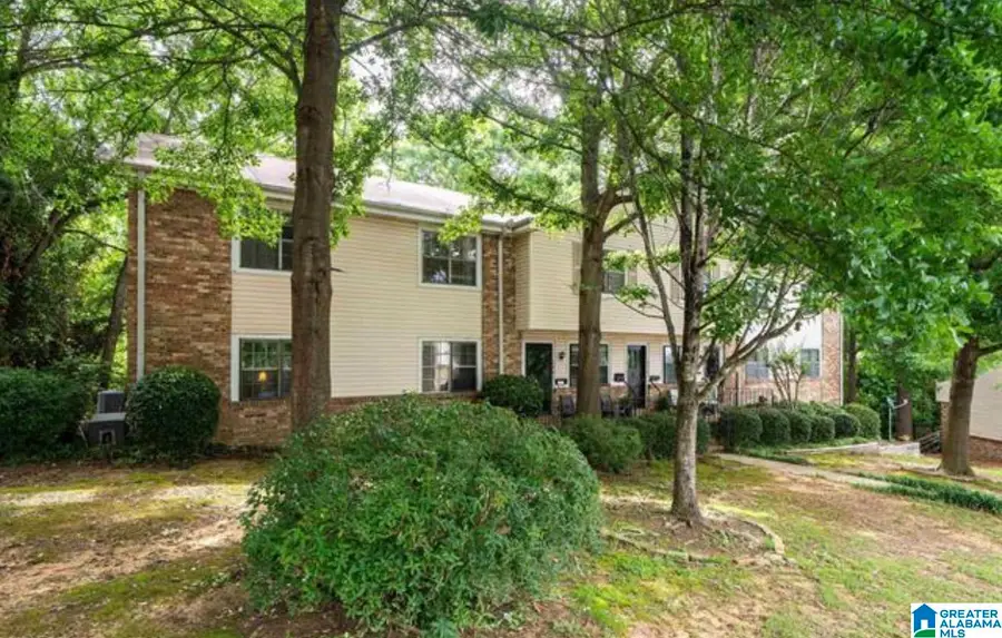 2703 SOUTHBURY CIRCLE, Vestavia Hills, AL 35216 - #3
