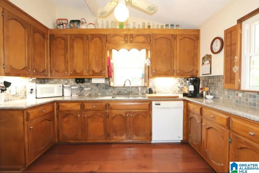 945 W SUNSET DRIVE, Talladega, AL 35160 - #3