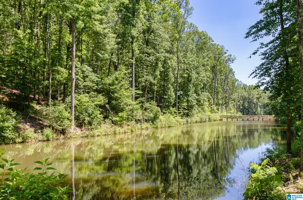 2048 LINDSAY LANE, Chelsea, AL 35043