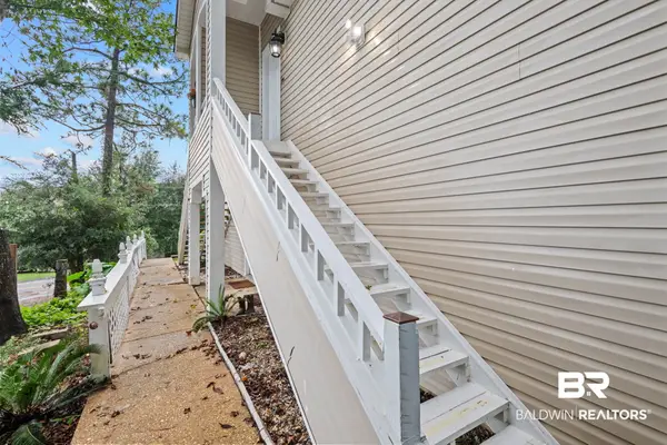 110 5th Street #203C, Daphne, AL 36526