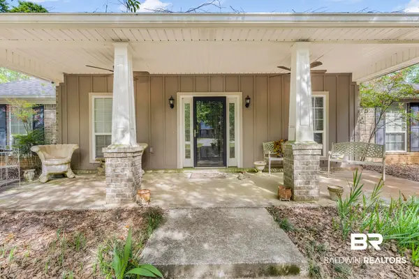8356 Gayfer Rd Extension, Fairhope, AL 36532