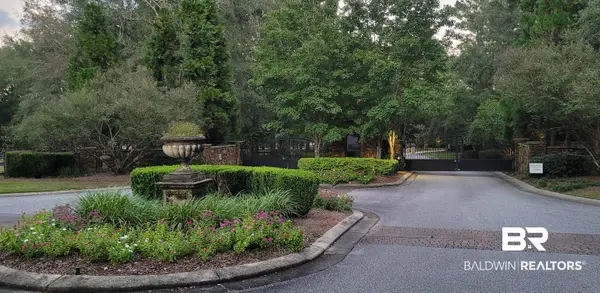 2 Redfern Road, Daphne, AL 36526