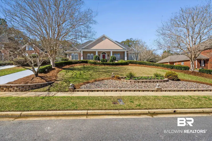 2606 E Charleston Oaks Drive, Mobile, AL 36695 - #2