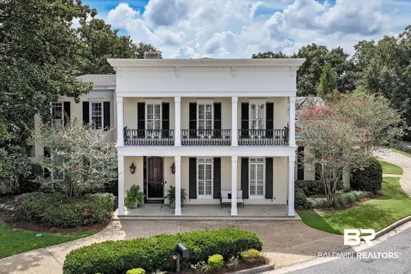 4 Savannah Court, Mobile, AL 36608